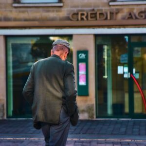 Zwrot do 1000 zł za ubezpieczenie OC: Nowa oferta konta w Credit Agricole